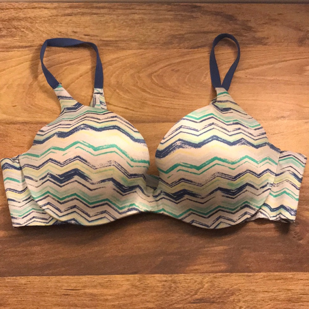 Victoria’s Secret push up bra